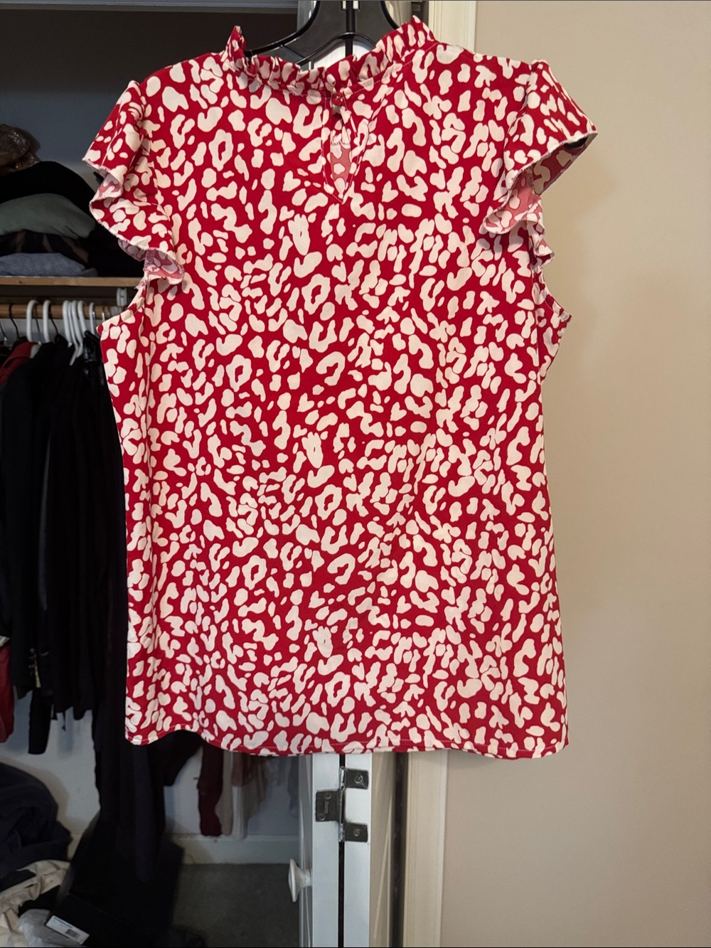 Solution-Red and White Printed Ruffle Sleeve Blouse